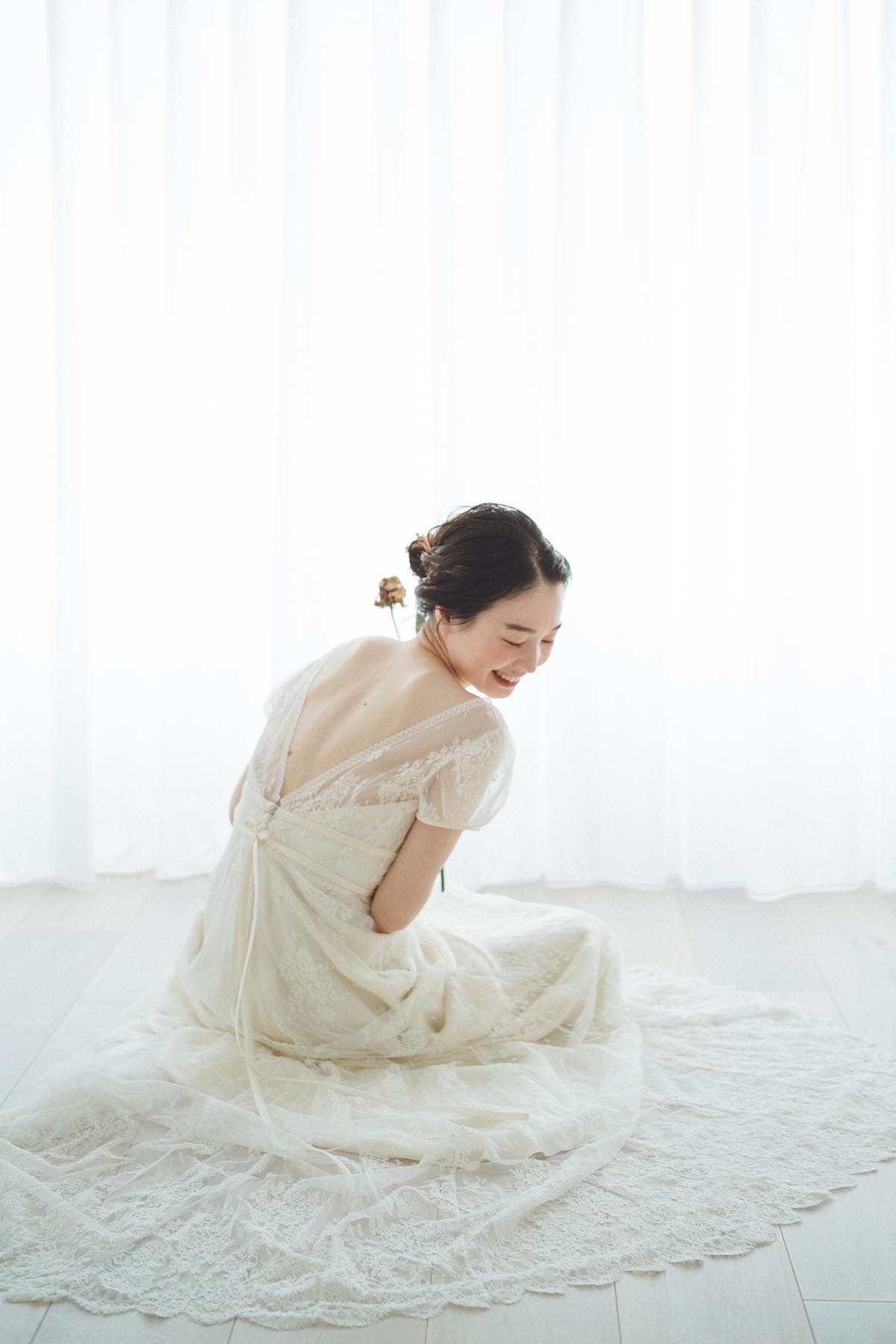 ユーモアウェディング｜andumore｜ドレス